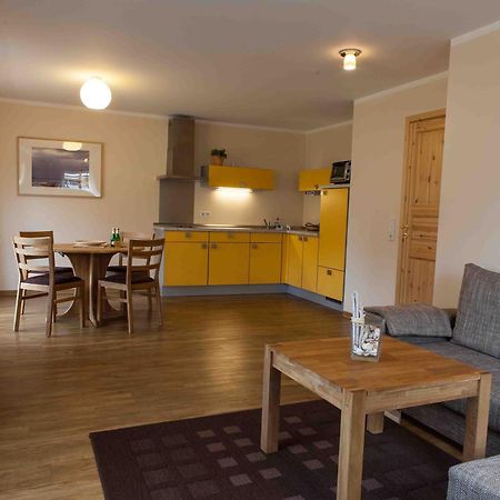 Haus Stoertebeker Appartements - Hotel Garni, Seebad Лубмин Экстерьер фото