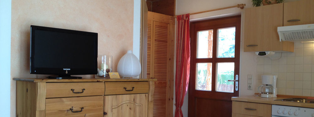 Haus Stoertebeker Appartements - Hotel Garni, Seebad Лубмин Экстерьер фото