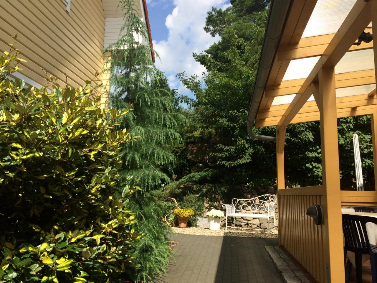 Haus Stoertebeker Appartements - Hotel Garni, Seebad Лубмин Экстерьер фото