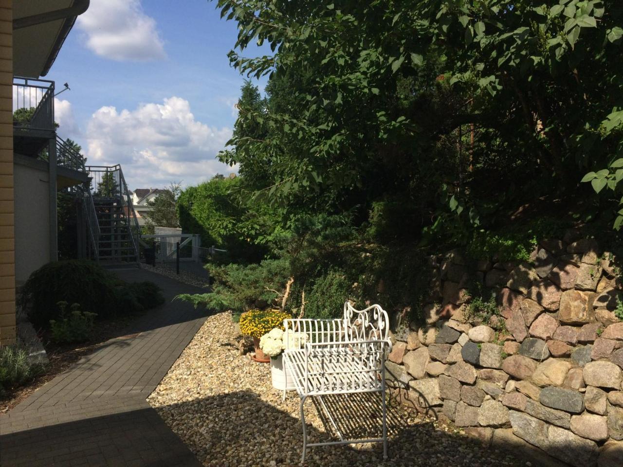 Haus Stoertebeker Appartements - Hotel Garni, Seebad Лубмин Экстерьер фото